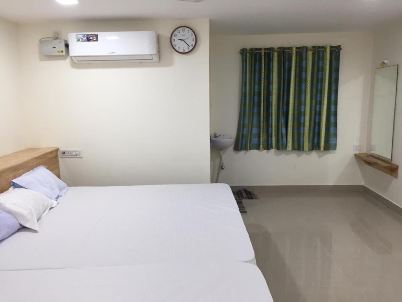 Aditi Rooms Tiruchirappalli المظهر الخارجي الصورة